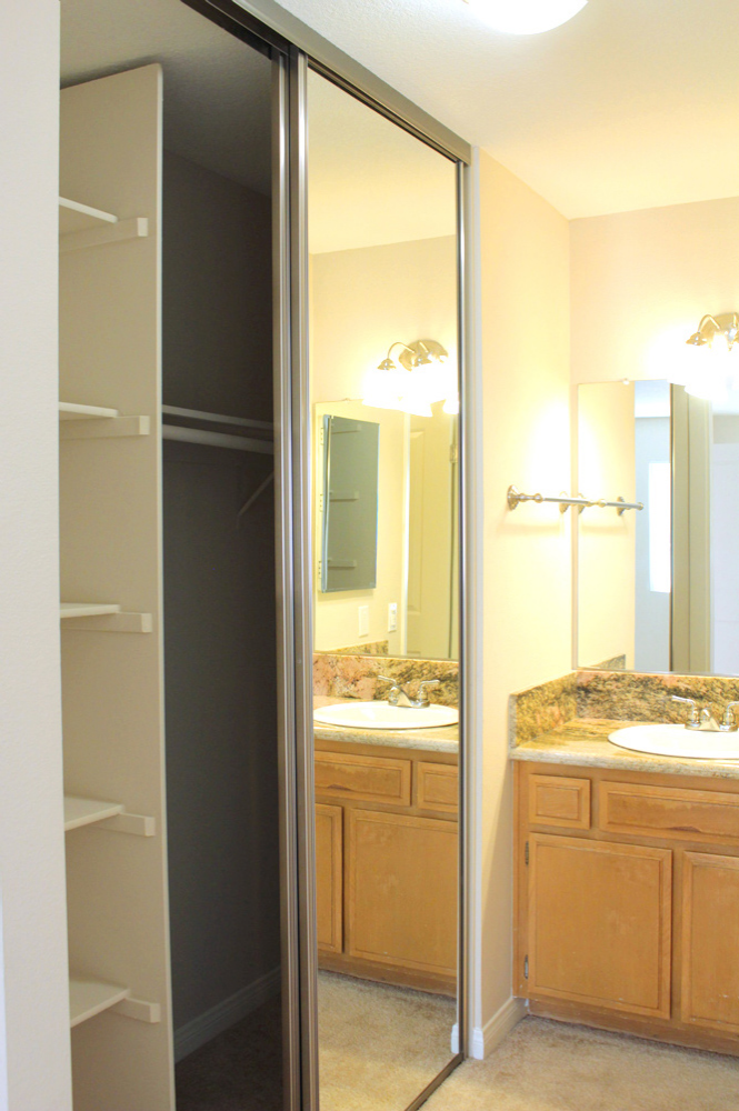 Thank you for viewing our Studio upstairs empty 13 at Rose Pointe Apartments in the city of Fullerton.